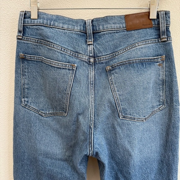 Madewell The Petite High-Rise Slim Boyjean in Neal Wash 27 Petite - Picture 6 of 7